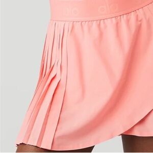 ALO Yoga Women's Pink Skirt